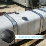 Капачка за резервоар с ключалка, 2 ключа и верижка – за камиони DAF, MAN, Mercedes, Volvo, Renault, Iveco