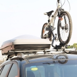 Алуминиеви греди за багажник с ключалки за Toyota 4Runner, Corolla, Highlander, Land Cruiser, RAV4 и Sienna с повдигнати надлъжни релси (Raised Rails), 120 см, до 75 кг, Сребристи